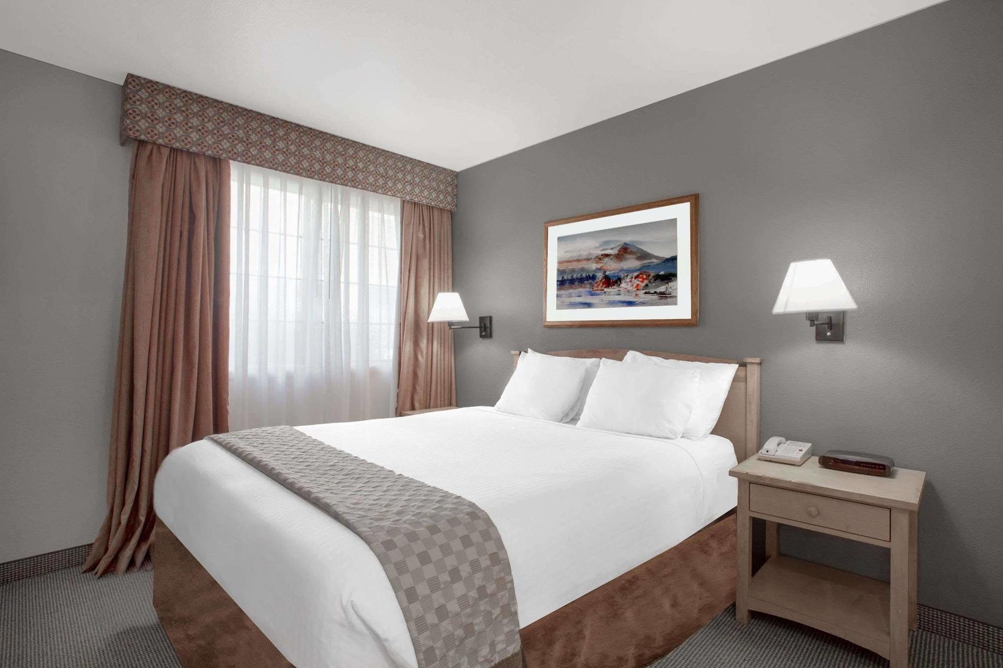 Hawthorn Suites By Wyndham Kent, Wa Eksteriør bilde